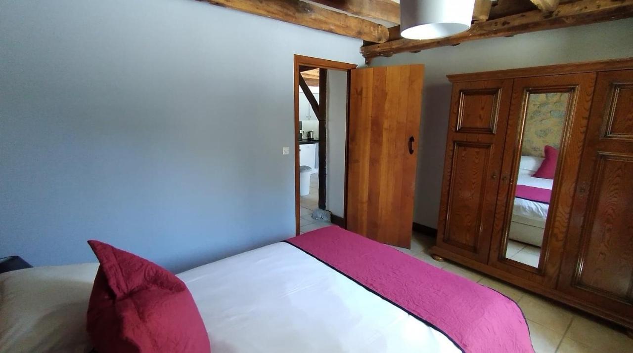 The Railway Cottage - Characterful And Comfortable Holiday Cottage Piégut-Pluviers Dış mekan fotoğraf